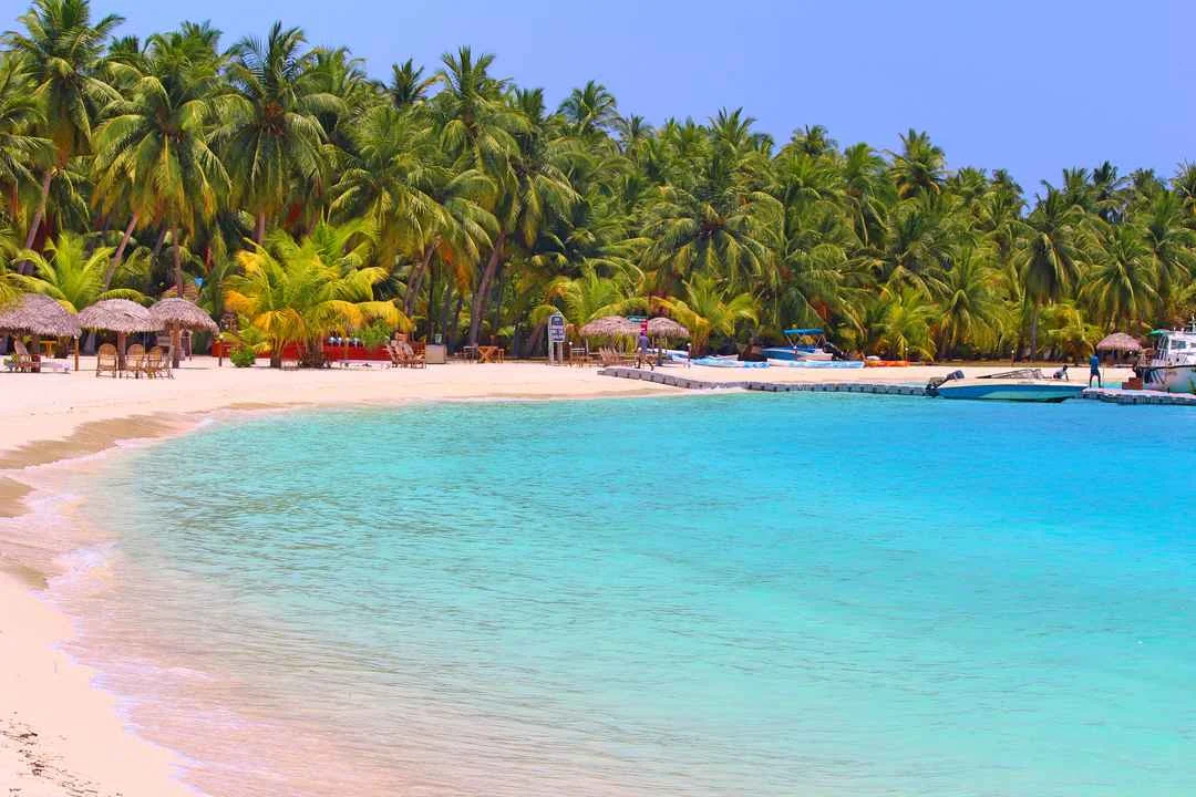 Kadmat , Bangaram Island (Lakshadweep) Tour Package 4N/5D