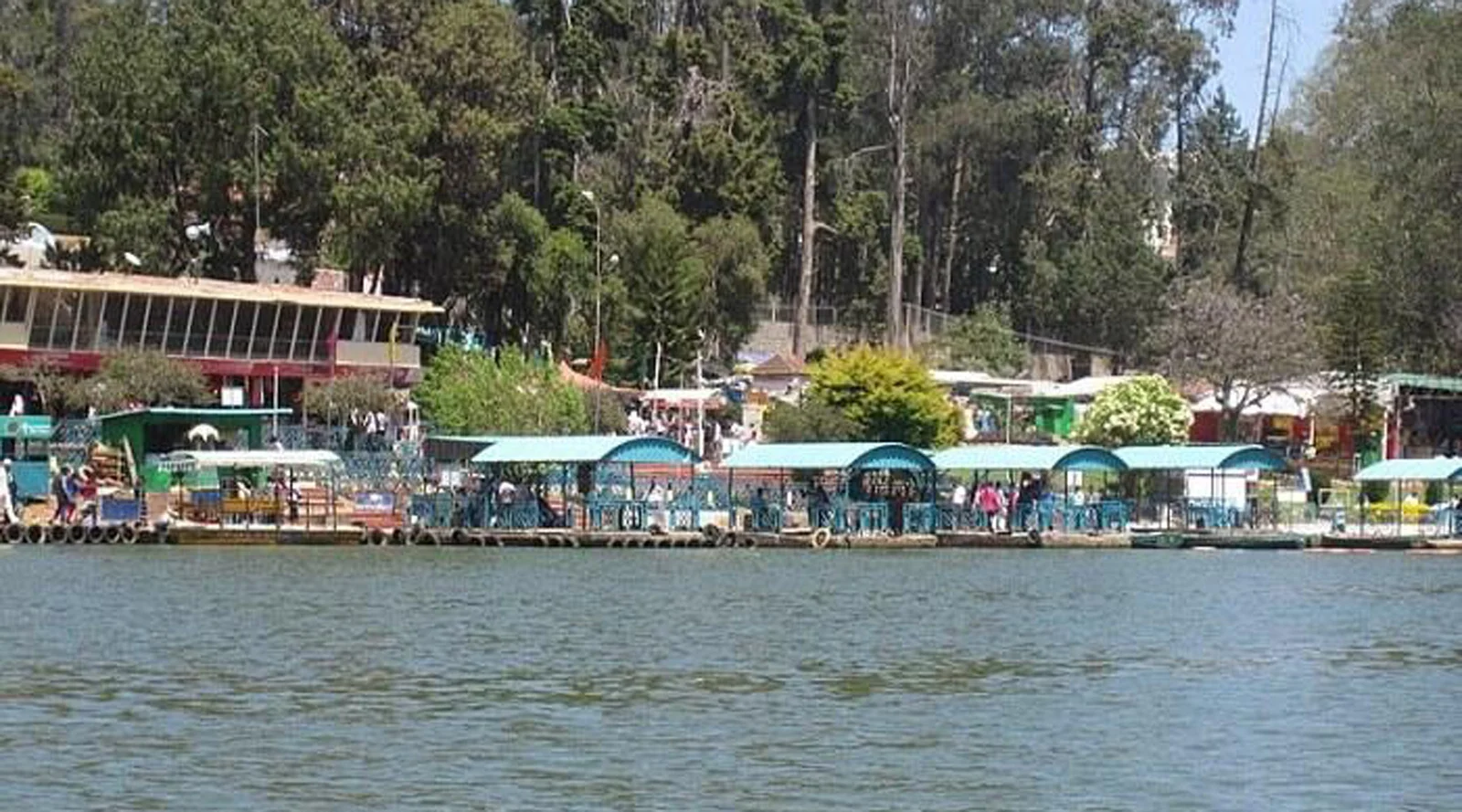 Chennai to Ooty Tour Package By Bus 2N/3D