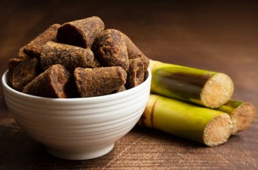 Chemical Free Jaggery