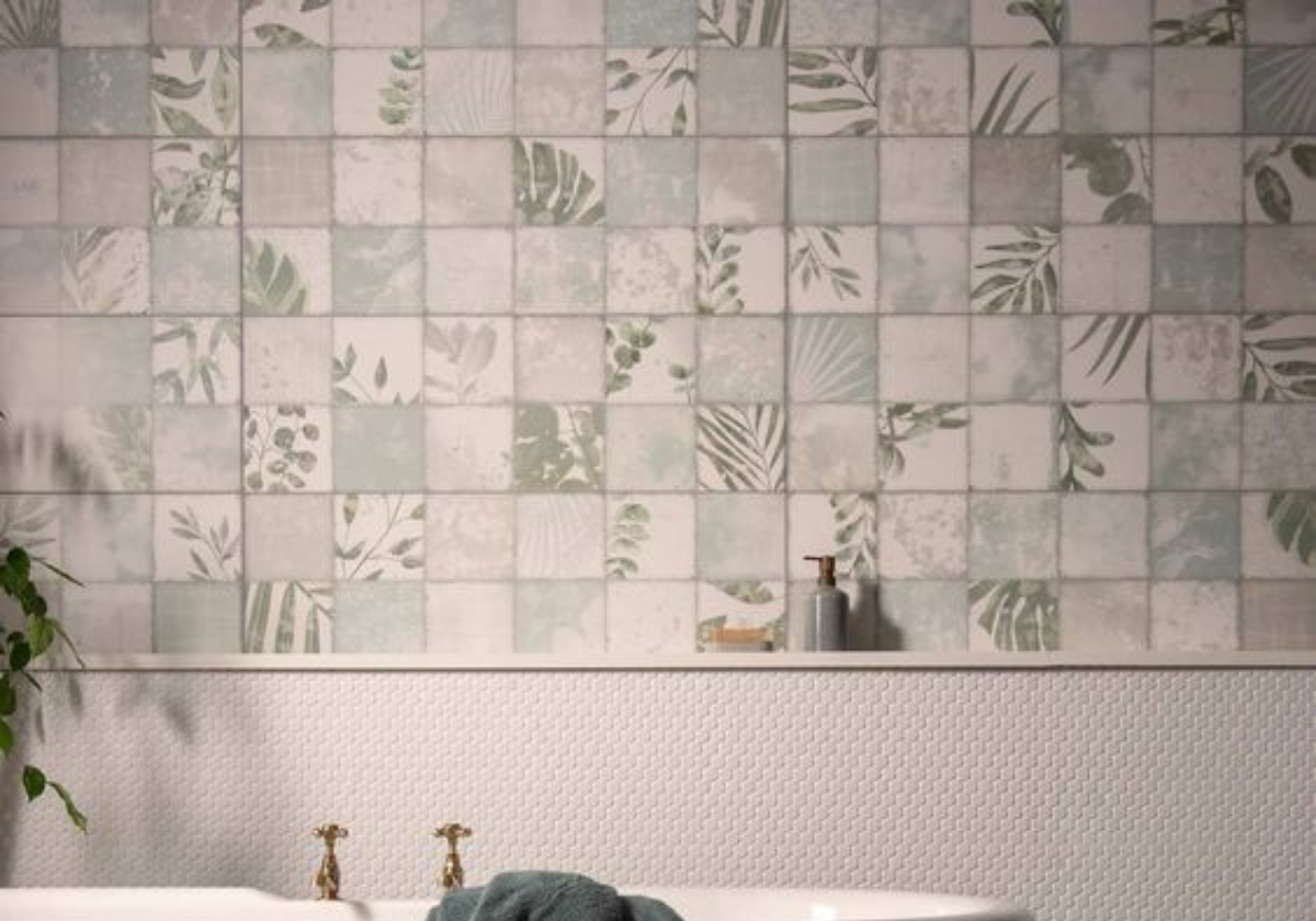 Hand-painted or Printed