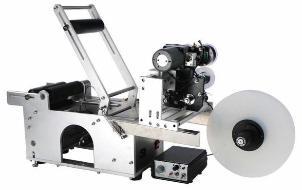 Round Bottle Labeling Machine With Batch Coding