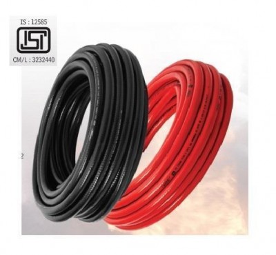 THERMOPLASTIC HOSE WIRE BLACK AND RED