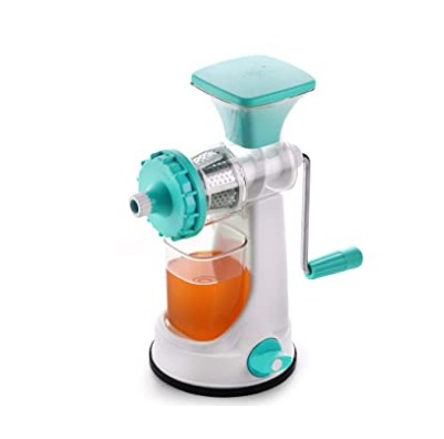 Plastic juicer