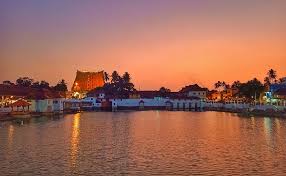 Luxury 2 Nights / 3 Days Pandiyanattu Thirupathikal Tour Toyota Innova Crysta (7+1 Seater) Luxury AC