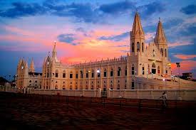Madurai – Velankanni – Madurai: 1 Night / 2 Days Grand Luxury Tour 53-Seater Luxury AC Bus