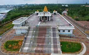 Premium Family Pilgrimage: Madurai to Cholanaattu Thirupathi Tour (2N/3D) by Maruti XL6 (6+1 Seater)