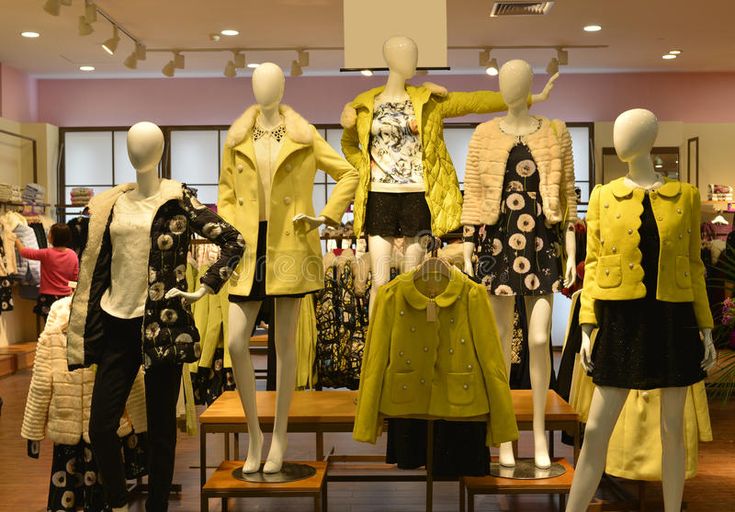 Mannequins & Apparel Display