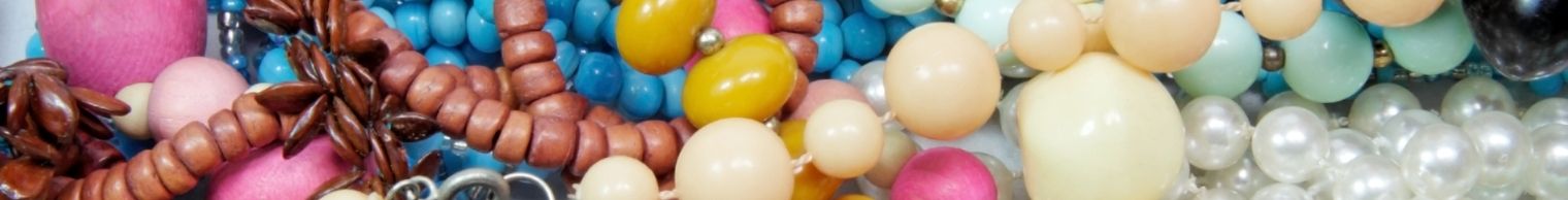 Metal & Artificial Necklaces