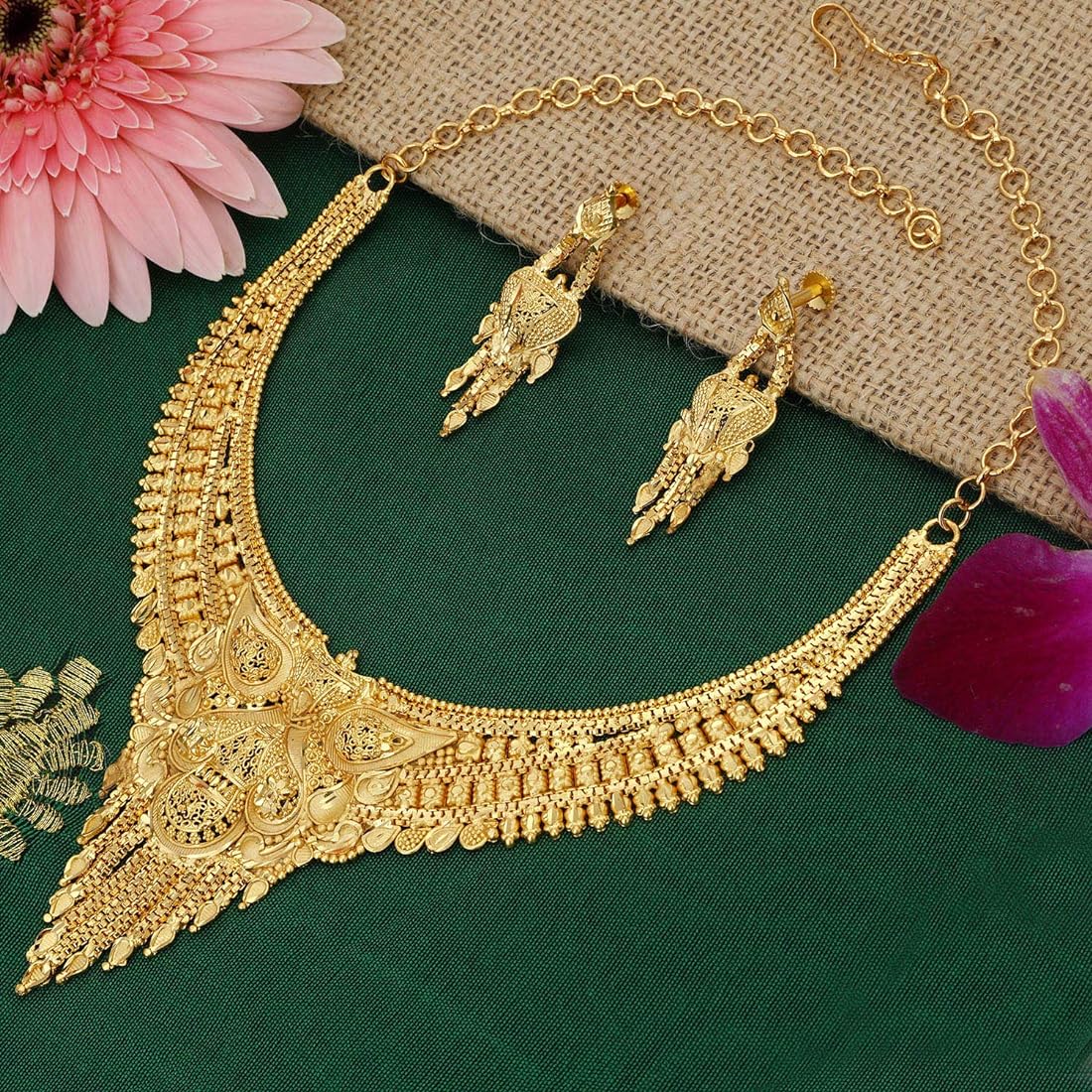 Gold Necklace Set
