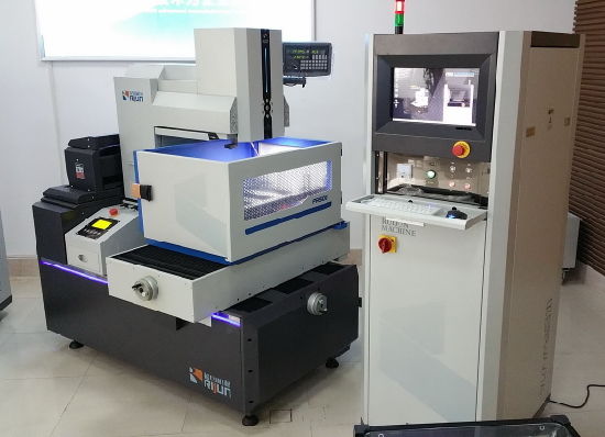 CNC Wire Cutting Machine