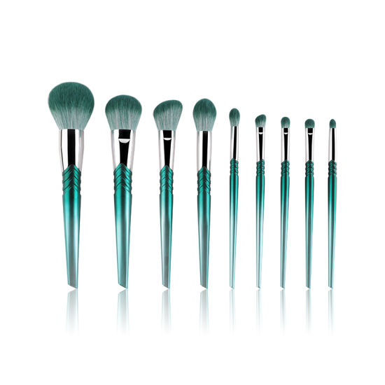 Custom Cosmetic Brushes