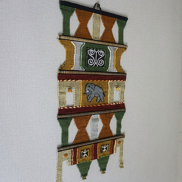 Cloth Wall Hanging