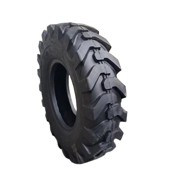 Grader Tire