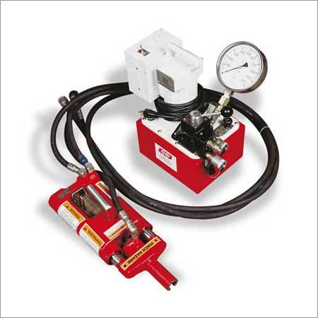 Post Tensioning Equipment