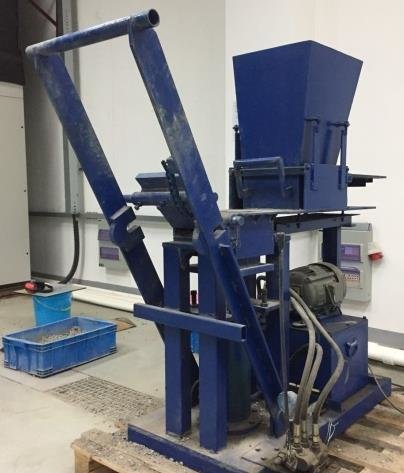 Hydraulic Brick Making Machine