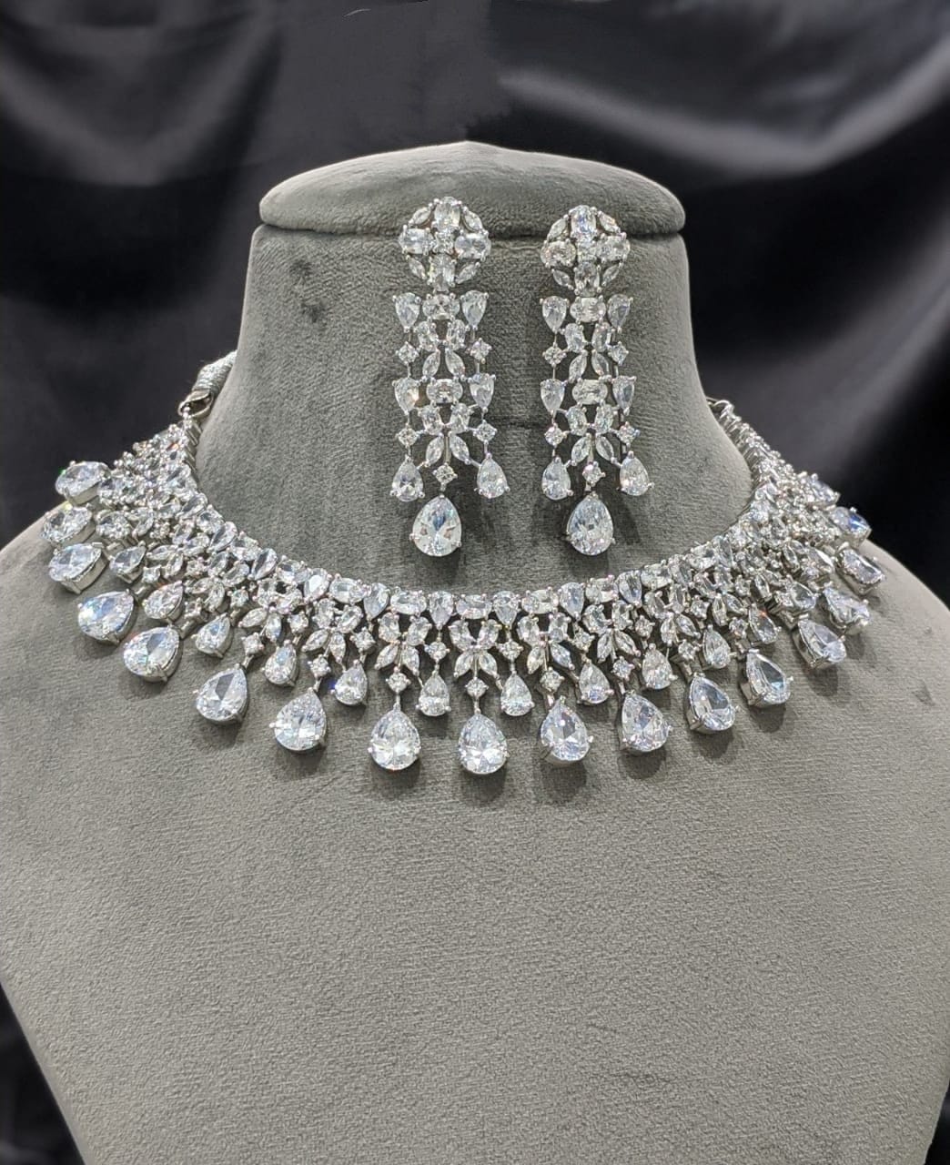Silver Necklace Set