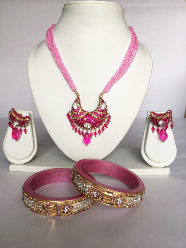 Lac Jewelry