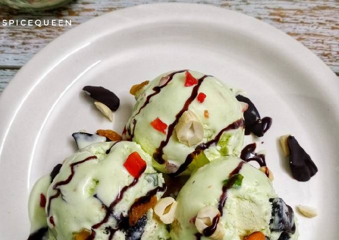 Dry Fruit Ice Cream