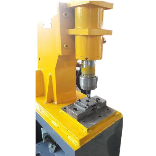 Busbar Punching Machine
