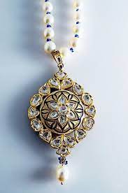 Enamel Pendant Set
