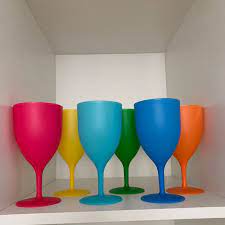 Plastic Wine Glasses
