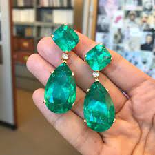 Emerald Earring