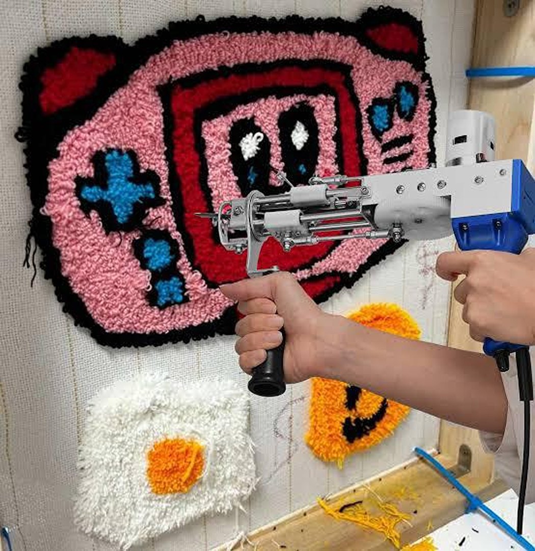 Tufting Machine