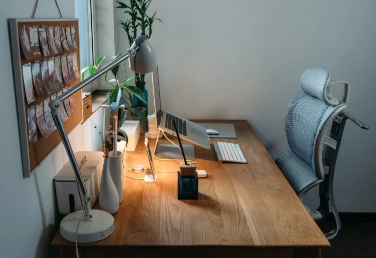 Ergonomic Workstation