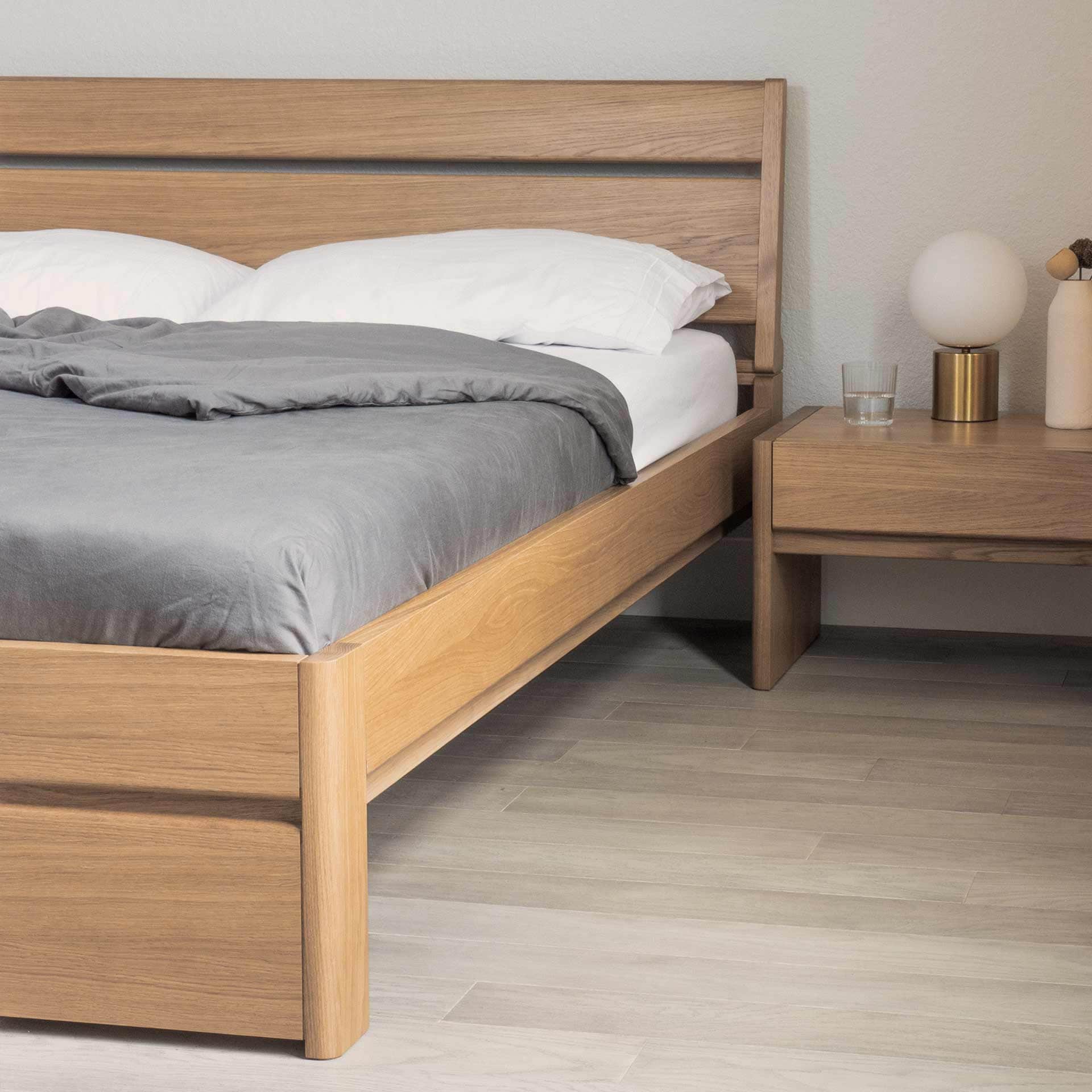 Oak Bed