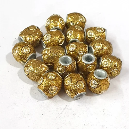 Lac Beads