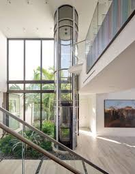 Vacuum Elevator