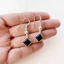 Onyx Earring