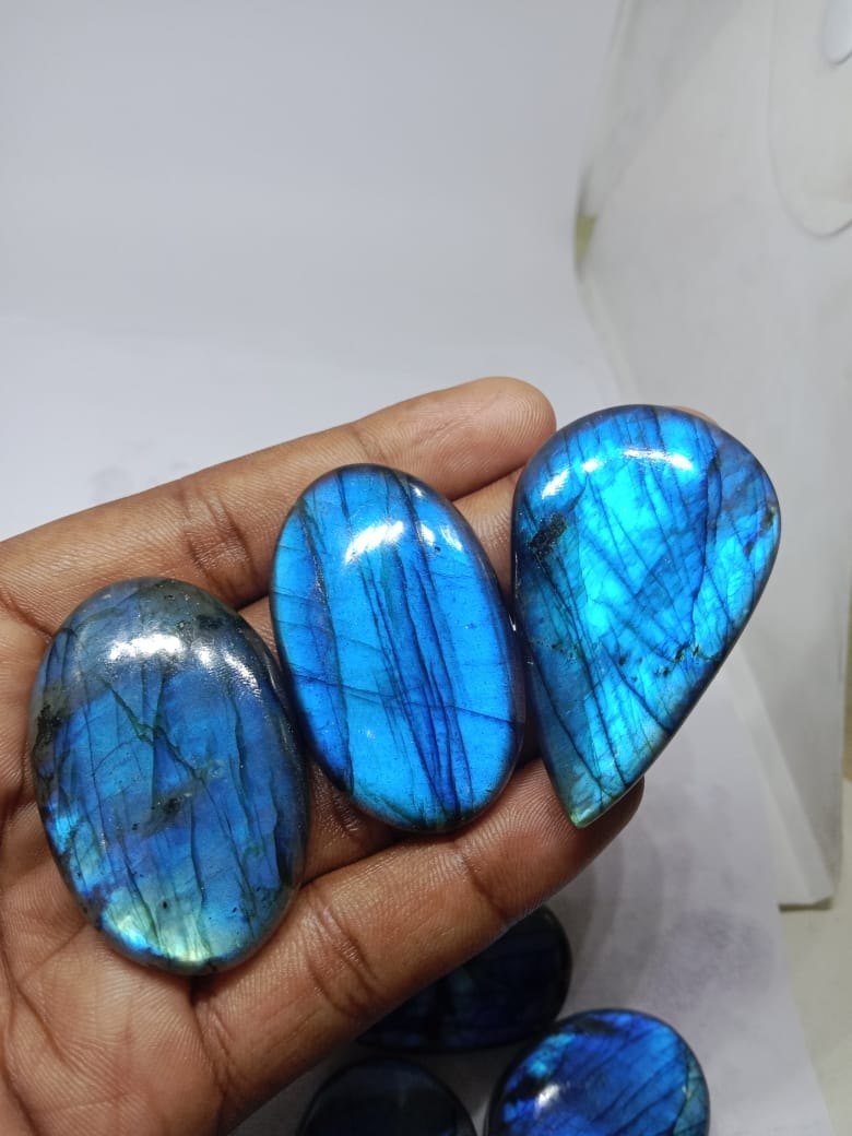 Labradorite Stone