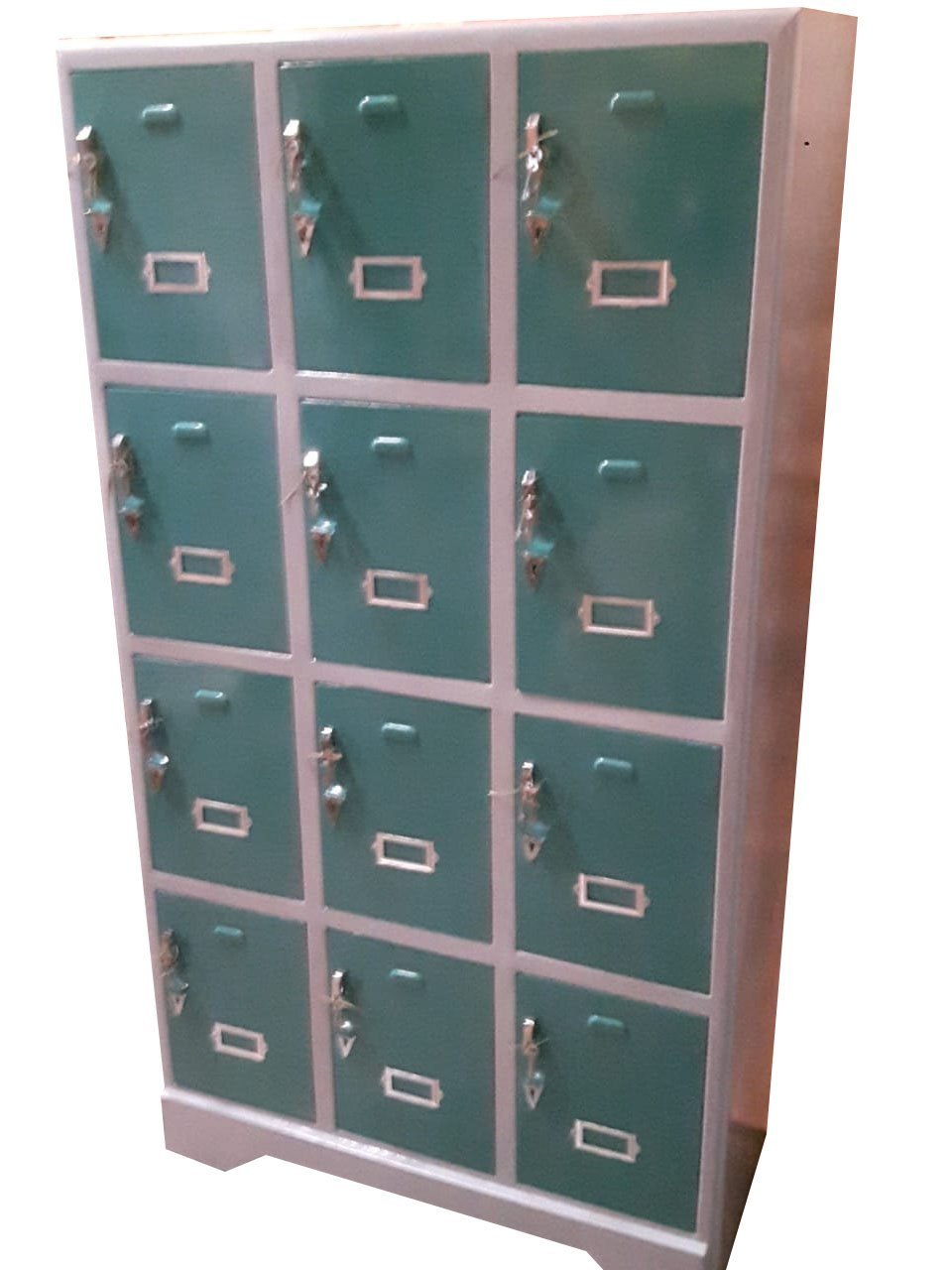 Locker Almirah