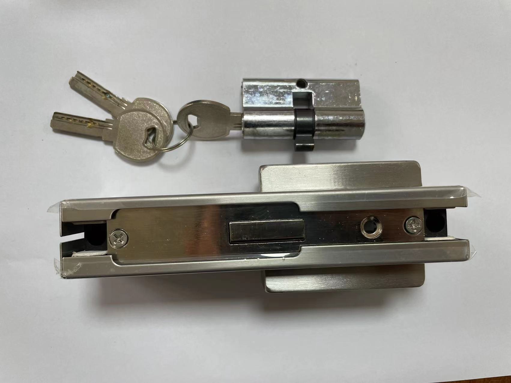 Patch Lock Fitting