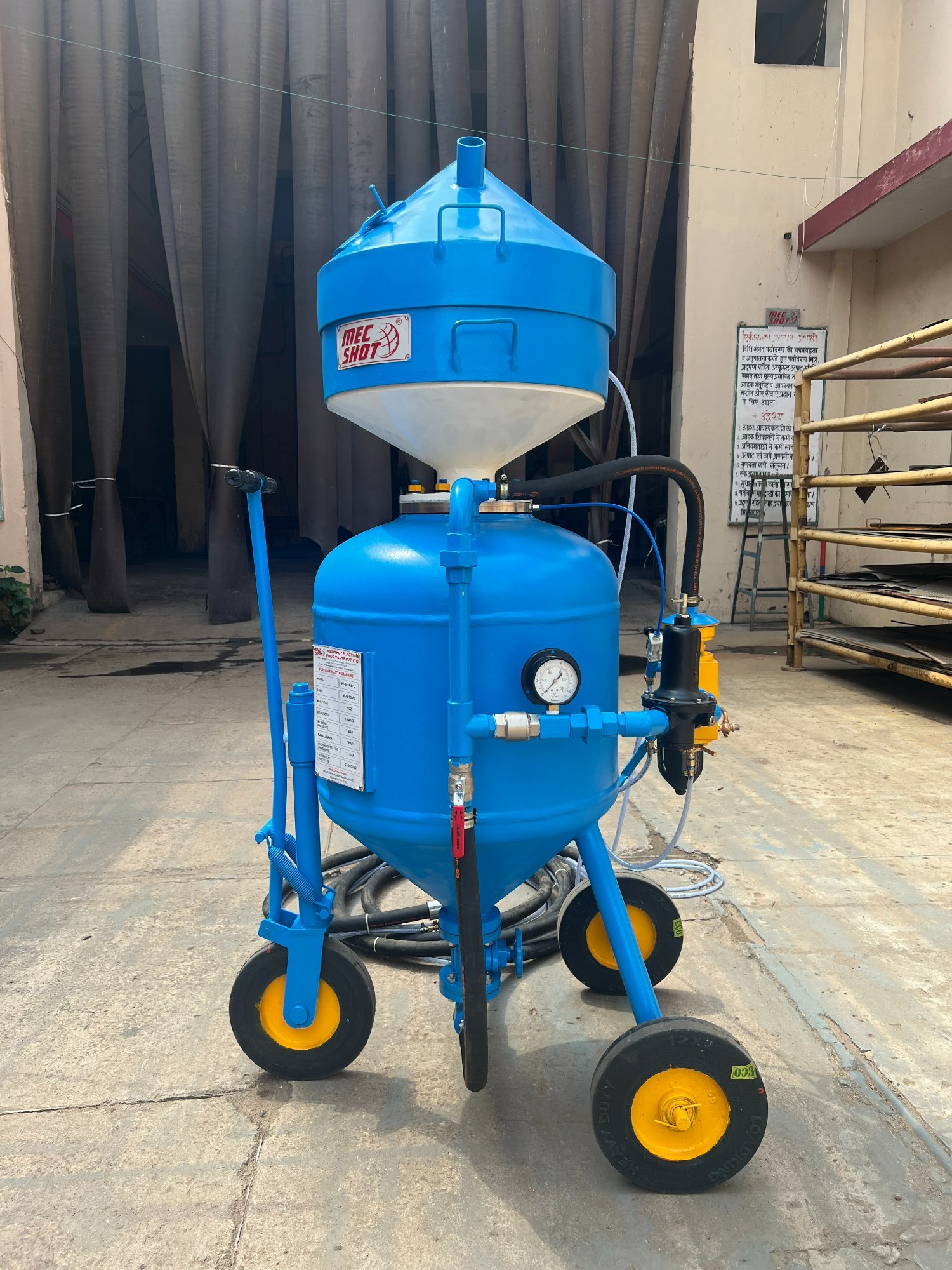 Portable Blasting Machine