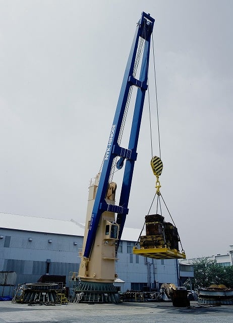 Deck Cranes