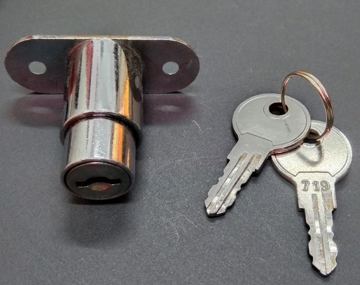 Push Lock