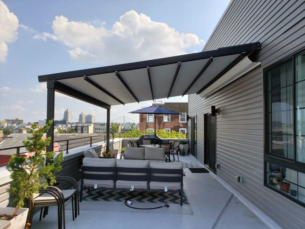 Retractable Awnings