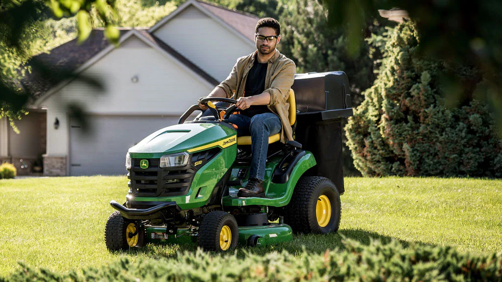 Lawn Tractor Mower