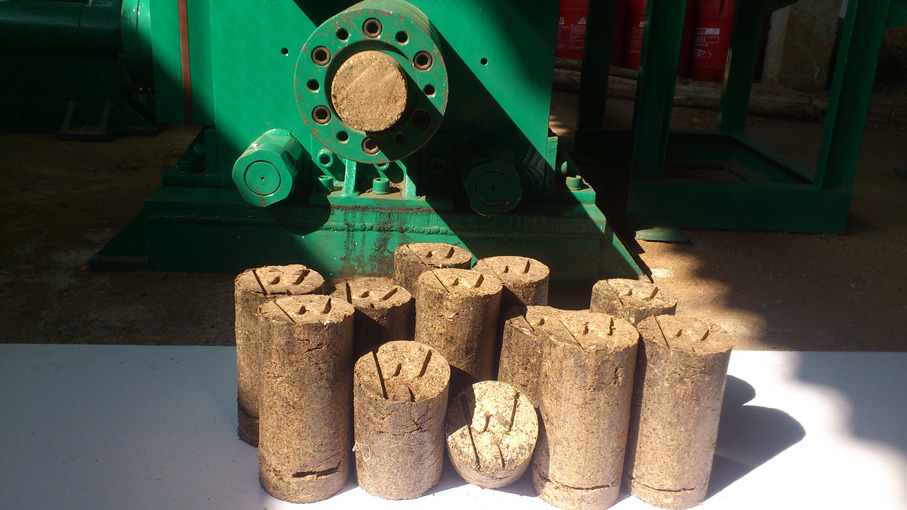 Briquetting Machine