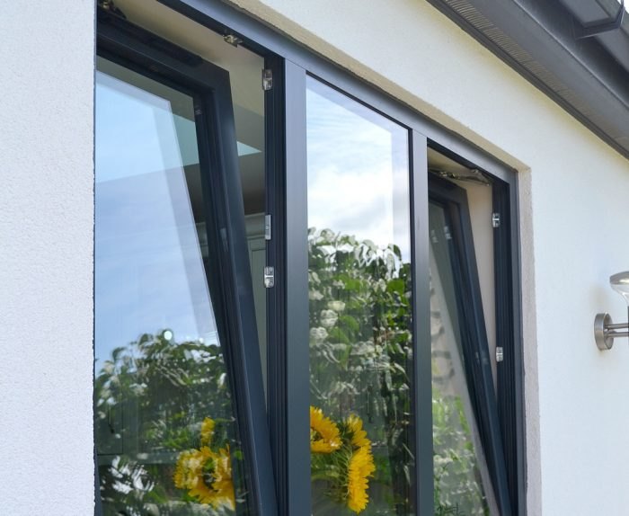 Aluminium Tilt Window