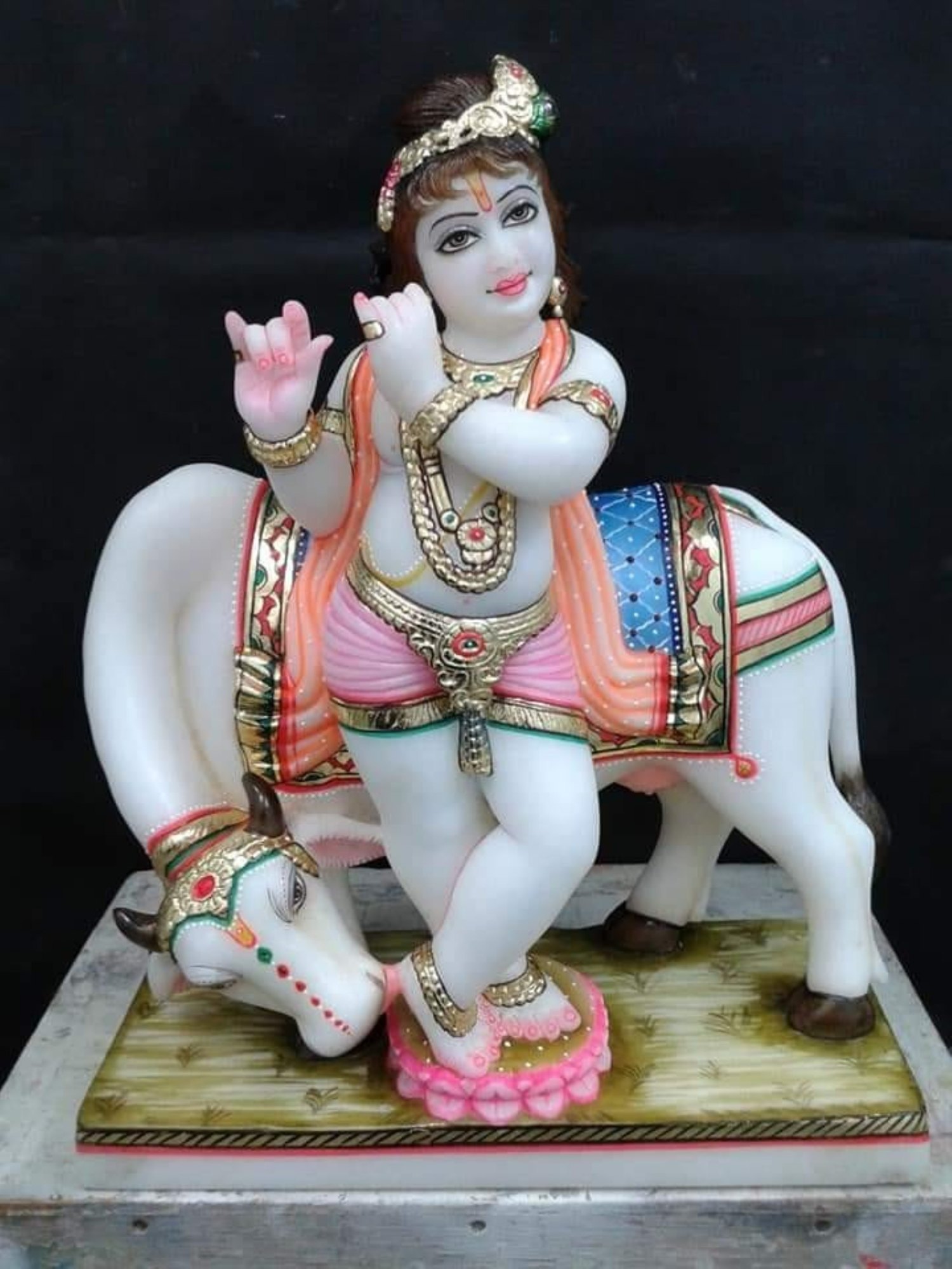 Marble Krishna Statue